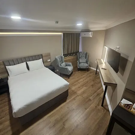 Ersa Hotel 3*